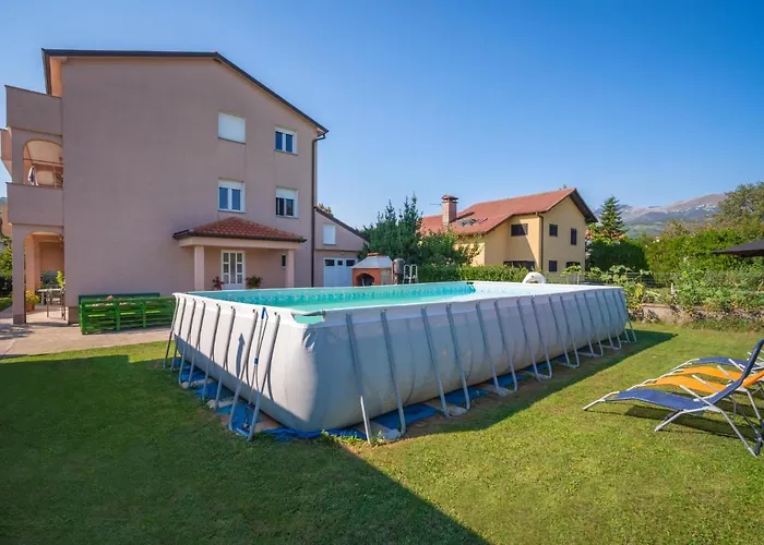 Rita By Interhome Drazice